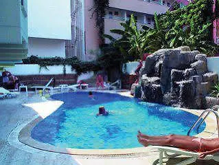 Le Blu فندق