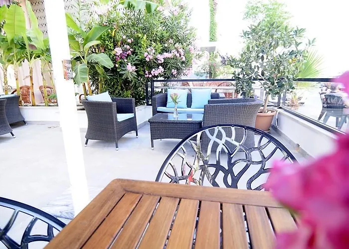 Le Blu 酒店 马尔马里斯